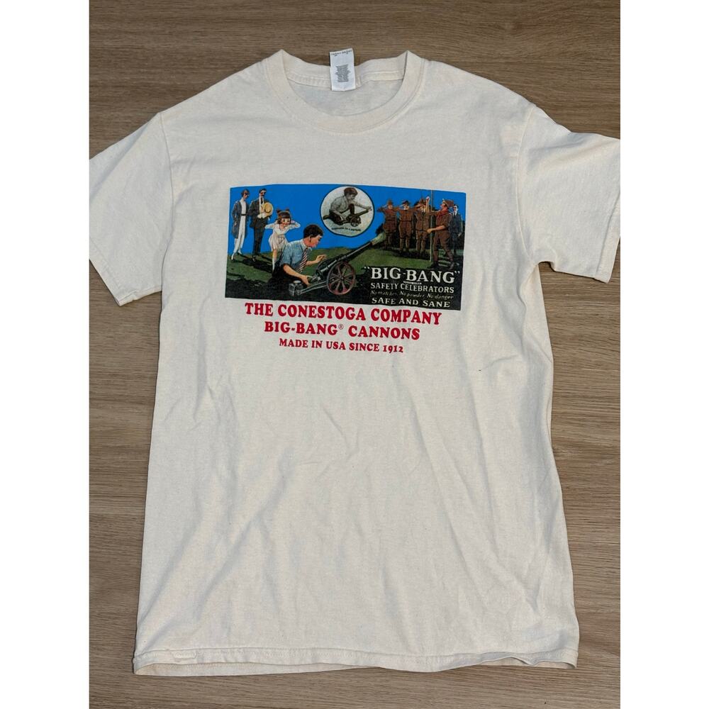 Gildan The Conestoga Company Big Bang Cannons Graphic T-Shirt size S